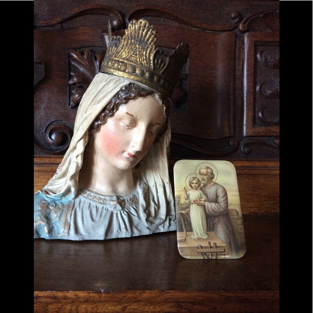 Vintage: Standing metal Religious Icon.